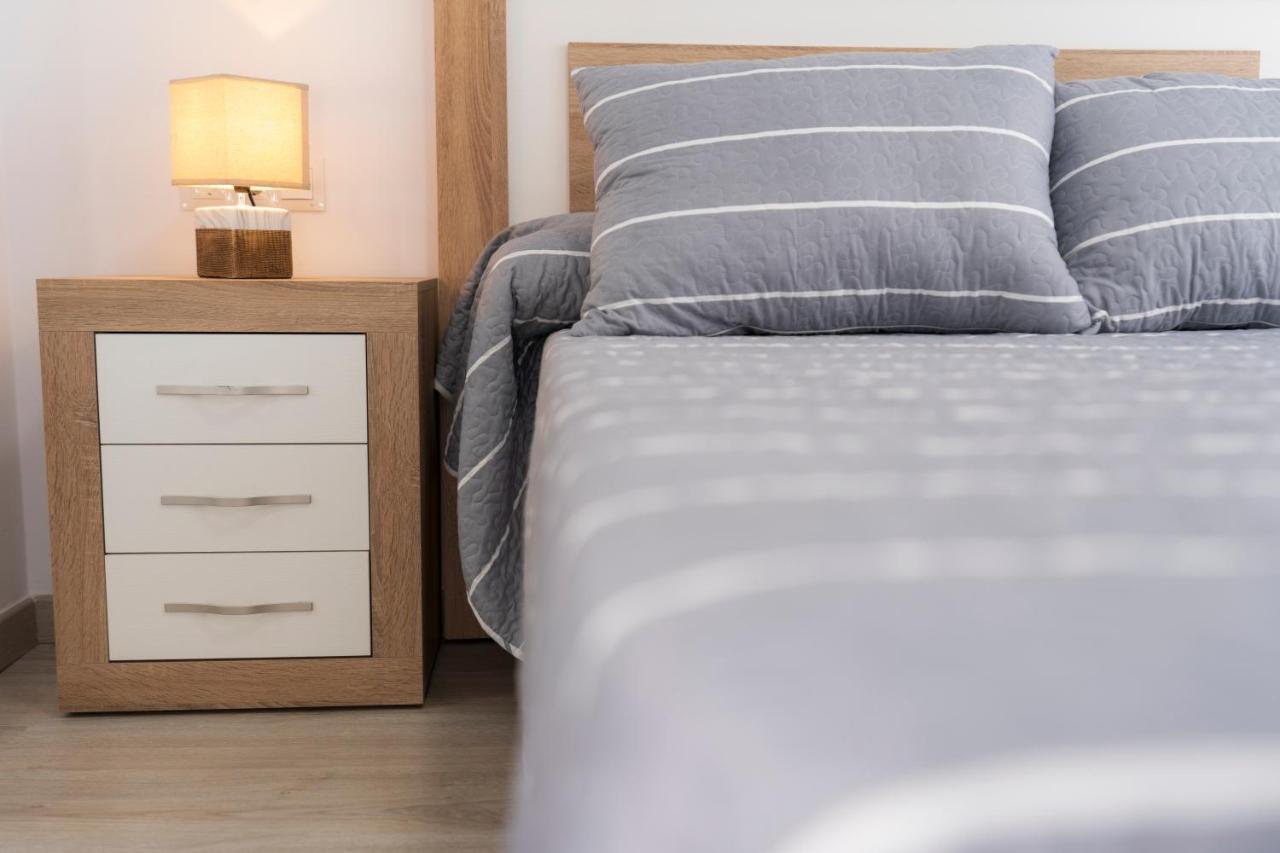 Apartamento Benalmádena Puerto Marina Apartment Bagian luar foto