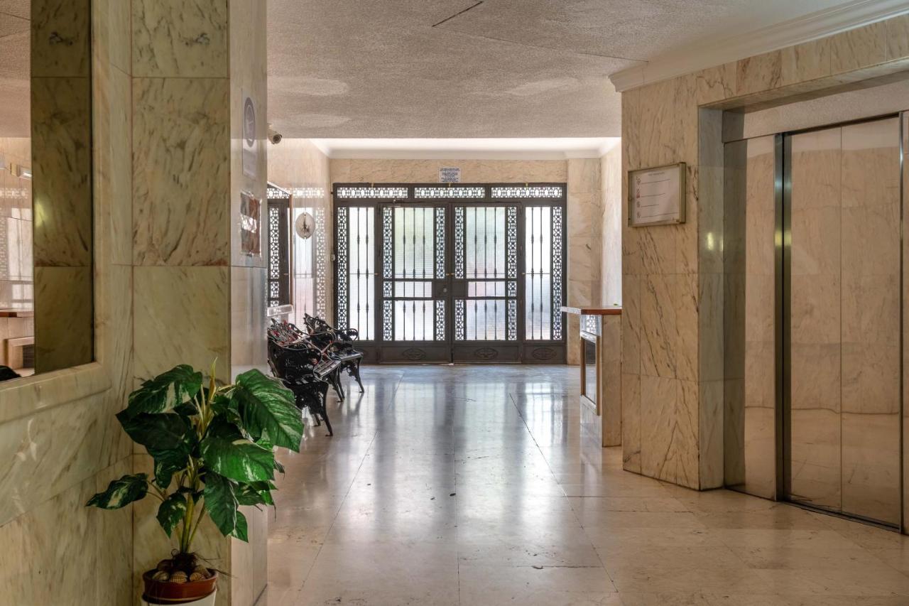 Apartamento Benalmádena Puerto Marina Apartment Bagian luar foto