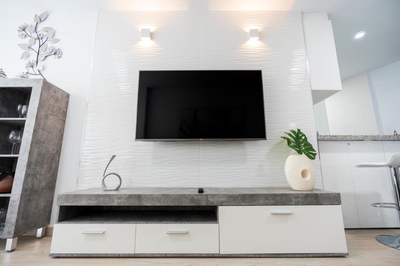 Apartamento Benalmádena Puerto Marina Apartment Bagian luar foto