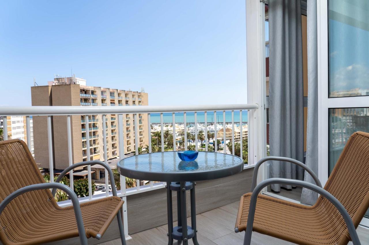 Apartamento Benalmádena Puerto Marina Apartment Bagian luar foto