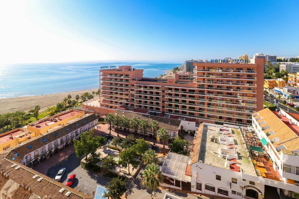 Apartamento Benalmádena Puerto Marina Apartment Bagian luar foto