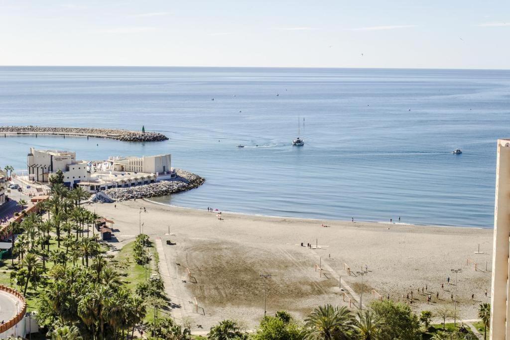 Apartamento Benalmádena Puerto Marina Apartment Bagian luar foto